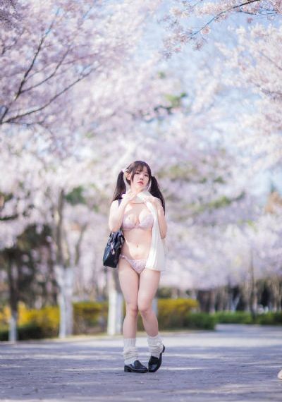 再深点