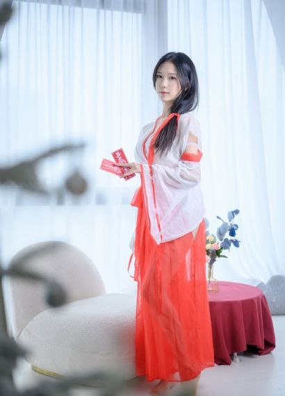 顽皮女朋友